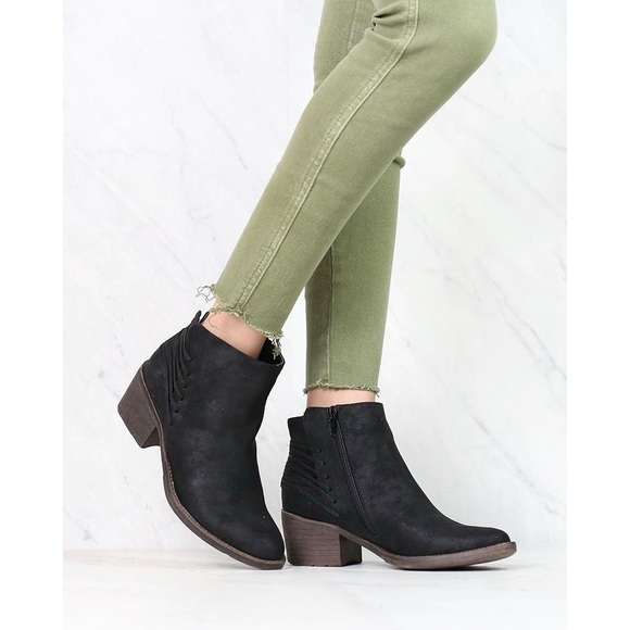 very ankle boots